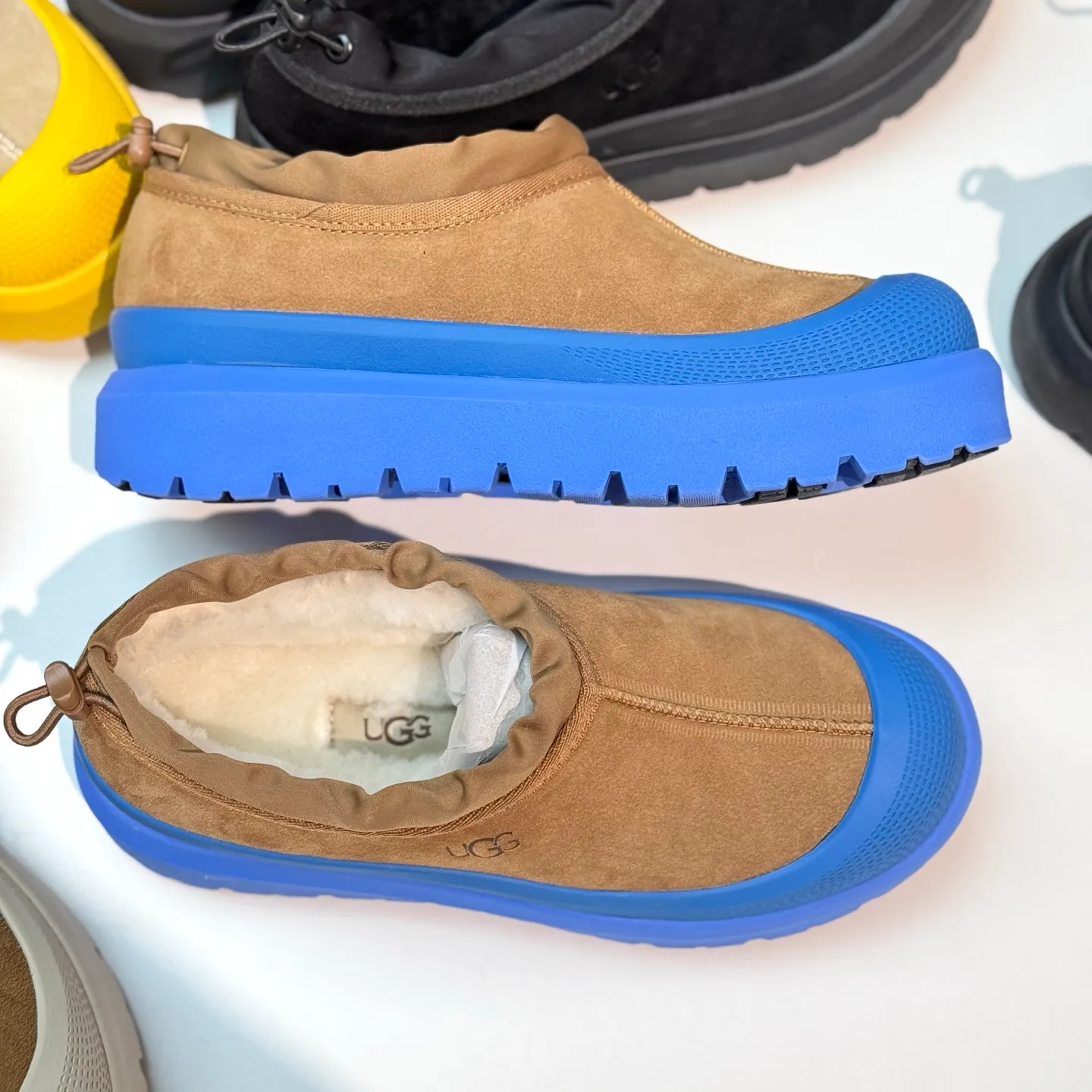 Local 💰600 Exclusive version Original OEM grade UGG Wang Yibo's same style High-end exclusive supply Pyramid-top workmanship quality High-end needs to come # Big advantage supply ❗️❗️❗️ Low-top men's and women's shoes size: 36 37 38 39 40 41 42 43 44#